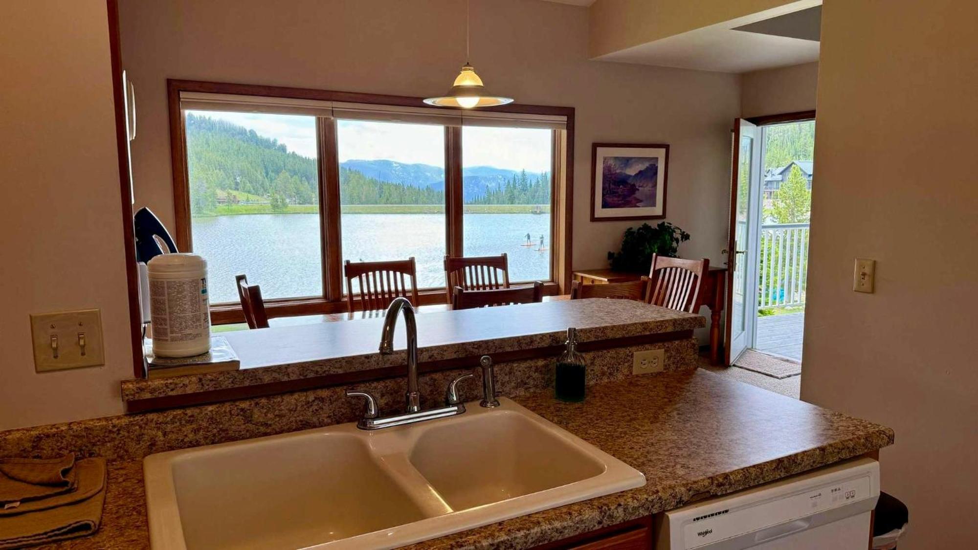 Lake Condominiums At Big Sky Ski Resort Gallatin Gateway ภายนอก รูปภาพ